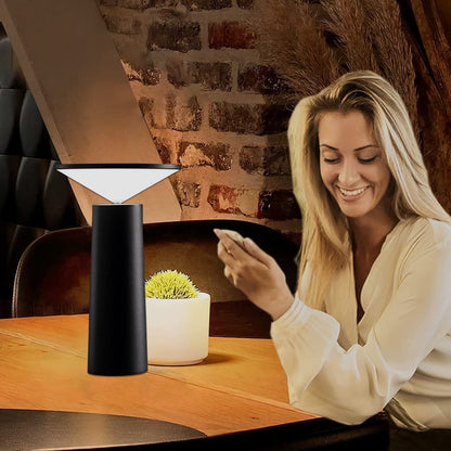 Lampada da Tavolo Senza Fili Ricaricabile USB, Lampada da Scrivania LED Dimmerabile avec Batteria, 3 Colore di Luce, Lampade da Comodino, Per Interno/Esterni, Ristorante,Studio,  [Classe di efficienza energetica A]