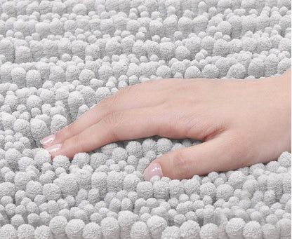 Bath Mat in Soft Chenille Microfibre.Grey